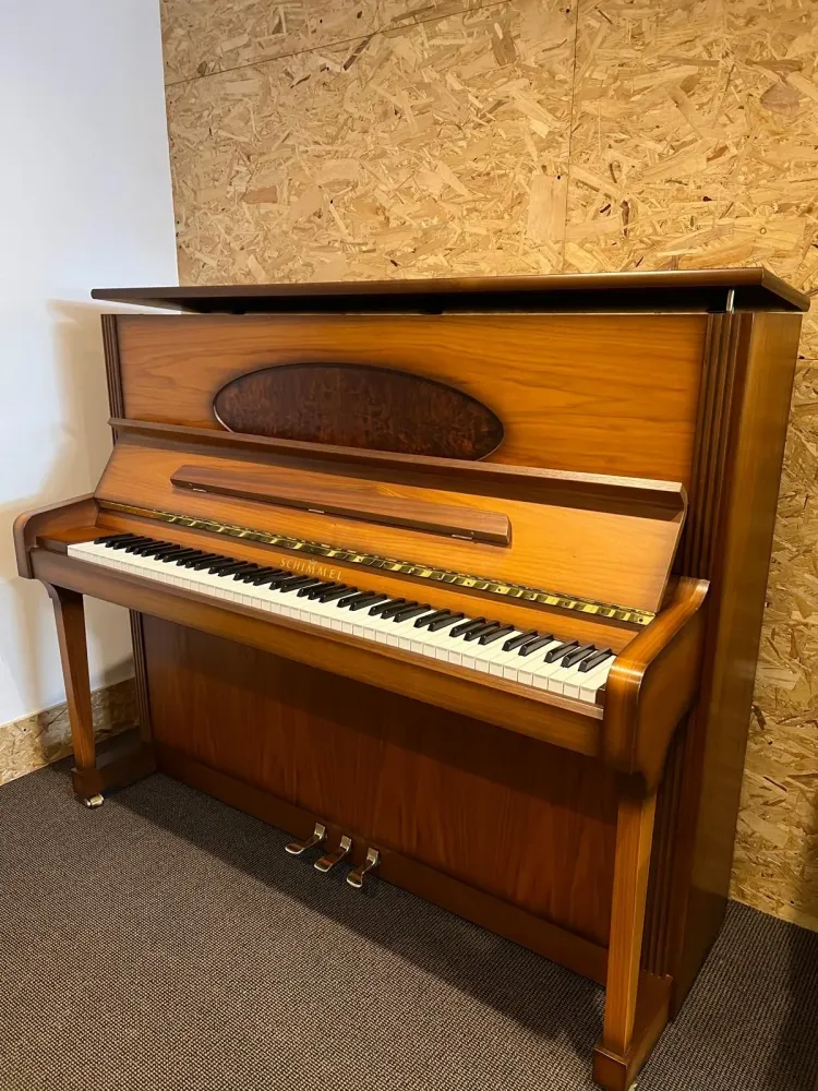 SCHIMMEL 122 Ronce de noyer piano droit occasion allemand